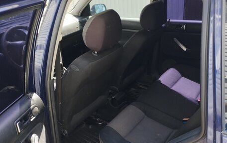 Volkswagen Golf IV, 2002 год, 400 000 рублей, 8 фотография