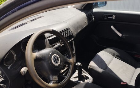 Volkswagen Golf IV, 2002 год, 400 000 рублей, 6 фотография