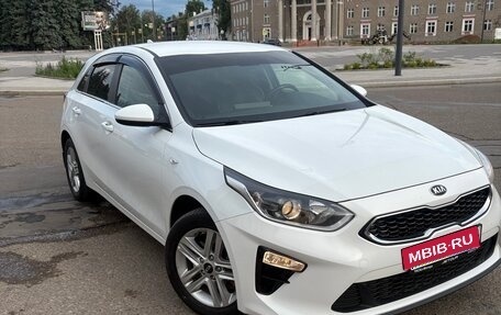 KIA cee'd III, 2020 год, 1 780 000 рублей, 3 фотография