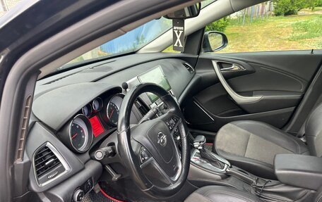 Opel Astra J, 2011 год, 695 000 рублей, 4 фотография