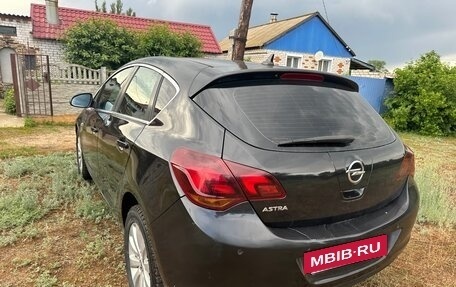 Opel Astra J, 2011 год, 695 000 рублей, 6 фотография