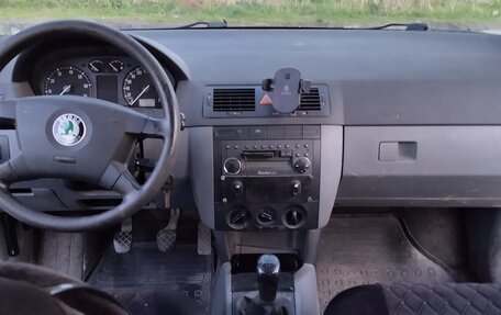 Skoda Fabia I, 2002 год, 190 000 рублей, 6 фотография