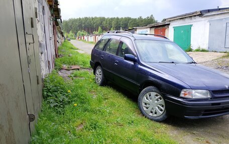 Nissan Wingroad I, 1997 год, 130 000 рублей, 3 фотография