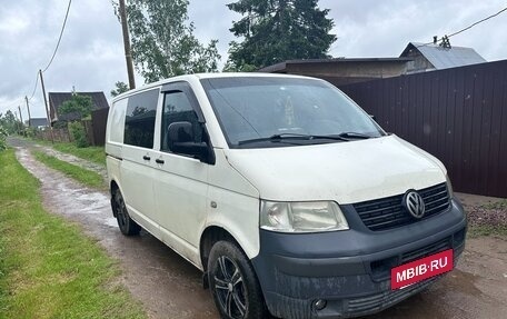 Volkswagen Transporter T5 рестайлинг, 2006 год, 950 000 рублей, 3 фотография