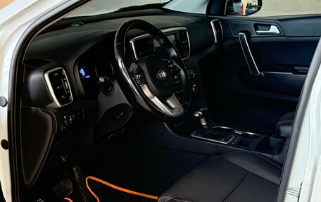 KIA Sportage IV рестайлинг, 2019 год, 2 399 000 рублей, 13 фотография