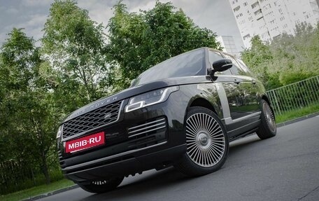 Land Rover Range Rover IV рестайлинг, 2018 год, 7 500 000 рублей, 10 фотография