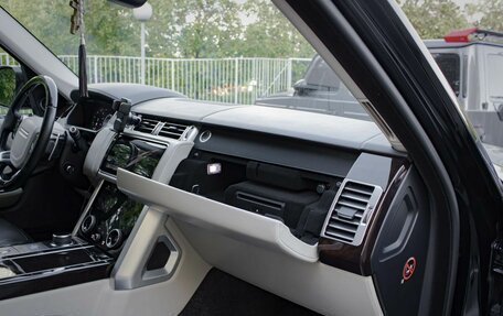 Land Rover Range Rover IV рестайлинг, 2018 год, 7 500 000 рублей, 24 фотография