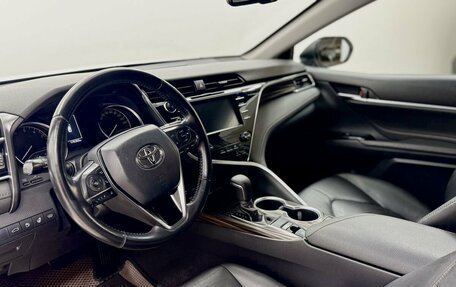Toyota Camry, 2018 год, 2 567 000 рублей, 8 фотография