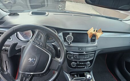 Peugeot 508 II, 2012 год, 550 000 рублей, 13 фотография