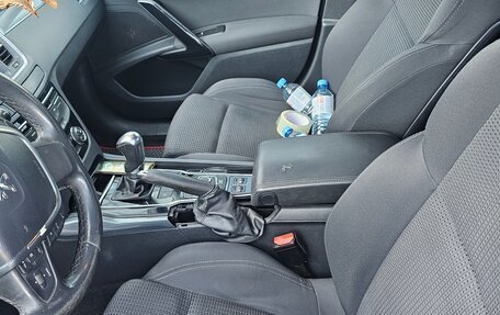 Peugeot 508 II, 2012 год, 550 000 рублей, 11 фотография