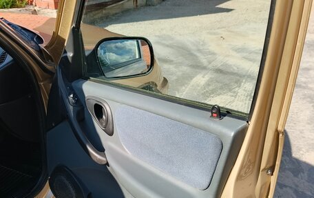 Chevrolet Niva I рестайлинг, 2004 год, 555 000 рублей, 11 фотография