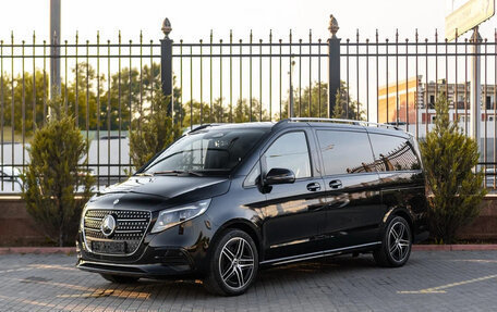 Mercedes-Benz V-Класс, 2026 год, 9 278 000 рублей, 1 фотография