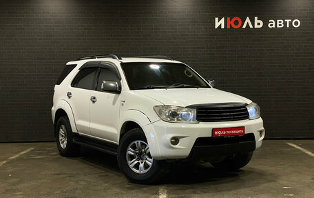 Toyota Fortuner I, 2008 год, 1 200 000 рублей, 3 фотография