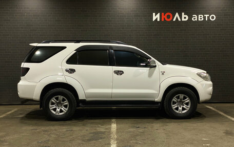 Toyota Fortuner I, 2008 год, 1 200 000 рублей, 4 фотография