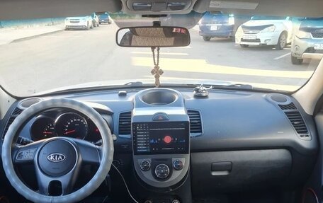 KIA Soul I рестайлинг, 2010 год, 650 000 рублей, 3 фотография