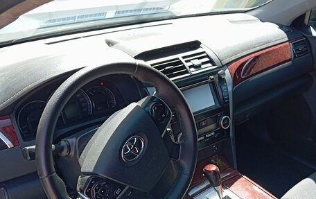 Toyota Camry, 2012 год, 1 600 000 рублей, 13 фотография