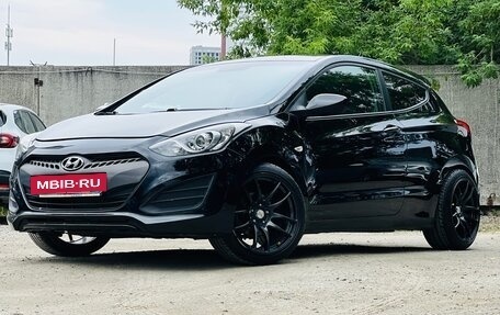 Hyundai i30 II рестайлинг, 2013 год, 699 000 рублей, 24 фотография