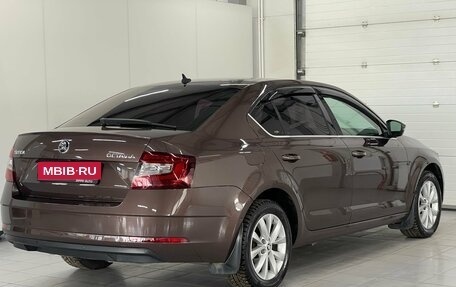 Skoda Octavia, 2017 год, 1 790 000 рублей, 4 фотография