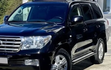 Toyota Land Cruiser 200, 2010 год, 3 590 000 рублей, 5 фотография