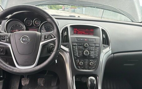 Opel Astra J, 2013 год, 790 000 рублей, 5 фотография