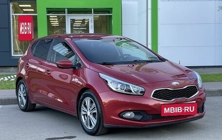 KIA cee'd III, 2013 год, 899 000 рублей, 3 фотография