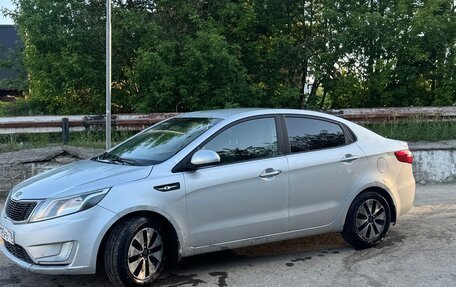 KIA Rio III рестайлинг, 2011 год, 460 000 рублей, 6 фотография