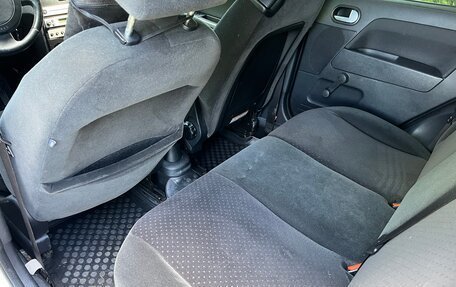Ford Fusion I, 2005 год, 360 000 рублей, 15 фотография