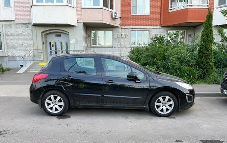 Peugeot 308 II, 2013 год, 799 000 рублей, 3 фотография