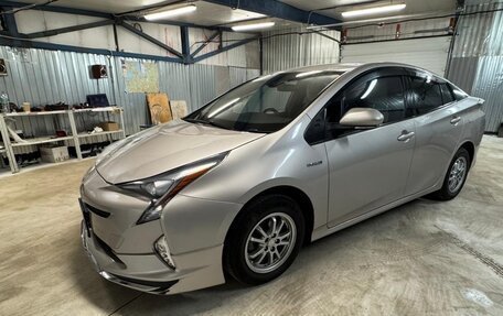 Toyota Prius Alpha I (ZVW40/41), 2015 год, 1 855 000 рублей, 10 фотография