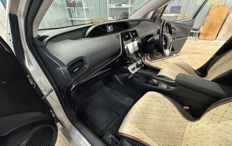 Toyota Prius Alpha I (ZVW40/41), 2015 год, 1 855 000 рублей, 19 фотография