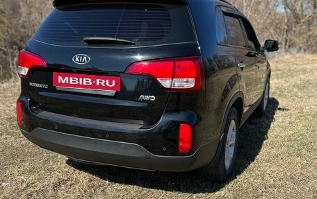 KIA Sorento II рестайлинг, 2013 год, 1 400 000 рублей, 23 фотография