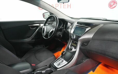 Hyundai Elantra V, 2011 год, 855 000 рублей, 10 фотография