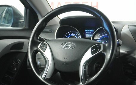 Hyundai Elantra V, 2011 год, 855 000 рублей, 16 фотография