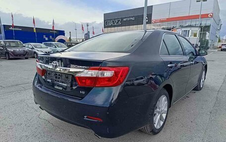 Toyota Camry, 2011 год, 1 596 000 рублей, 7 фотография