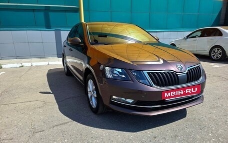 Skoda Octavia, 2018 год, 1 980 000 рублей, 5 фотография