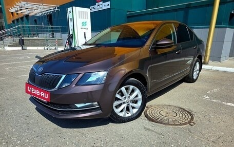 Skoda Octavia, 2018 год, 1 980 000 рублей, 2 фотография