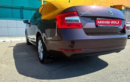 Skoda Octavia, 2018 год, 1 980 000 рублей, 10 фотография
