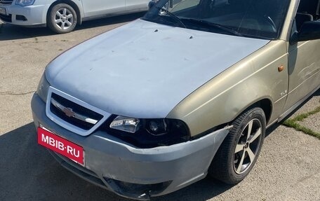 Daewoo Nexia I рестайлинг, 2008 год, 100 000 рублей, 4 фотография