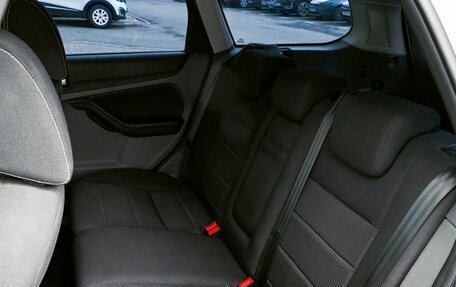 Ford Focus II рестайлинг, 2011 год, 599 000 рублей, 18 фотография