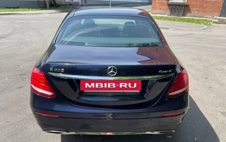 Mercedes-Benz E-Класс, 2017 год, 2 400 000 рублей, 2 фотография