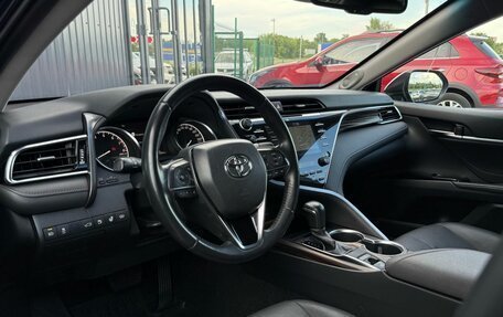 Toyota Camry, 2018 год, 2 999 000 рублей, 11 фотография