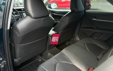 Toyota Camry, 2018 год, 2 999 000 рублей, 16 фотография