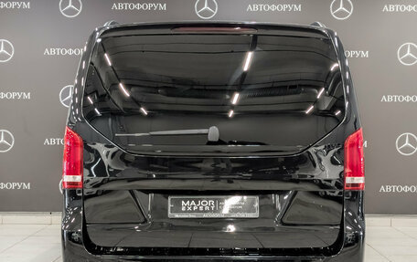Mercedes-Benz V-Класс, 2016 год, 3 490 000 рублей, 6 фотография