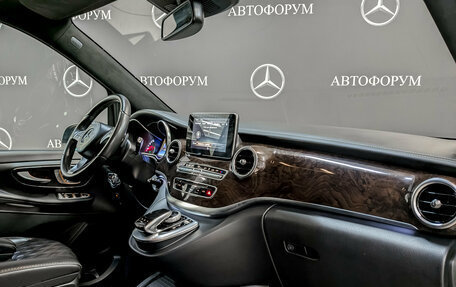Mercedes-Benz V-Класс, 2016 год, 3 490 000 рублей, 10 фотография