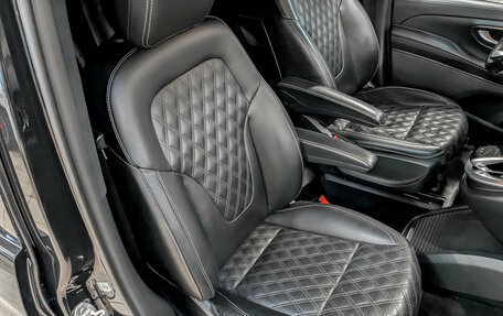 Mercedes-Benz V-Класс, 2016 год, 3 490 000 рублей, 21 фотография