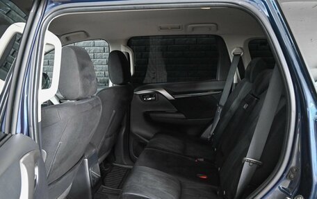 Mitsubishi Pajero Sport III рестайлинг, 2019 год, 2 980 000 рублей, 11 фотография