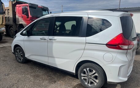 Honda Freed II, 2020 год, 1 650 000 рублей, 4 фотография