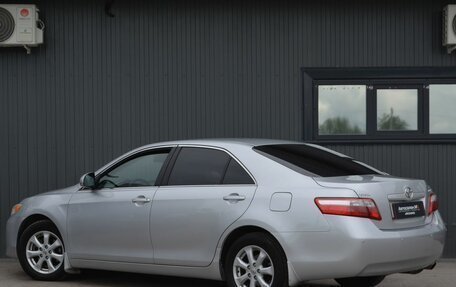 Toyota Camry, 2011 год, 999 888 рублей, 7 фотография