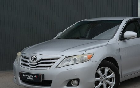 Toyota Camry, 2011 год, 999 888 рублей, 1 фотография