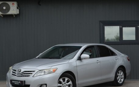 Toyota Camry, 2011 год, 999 888 рублей, 2 фотография